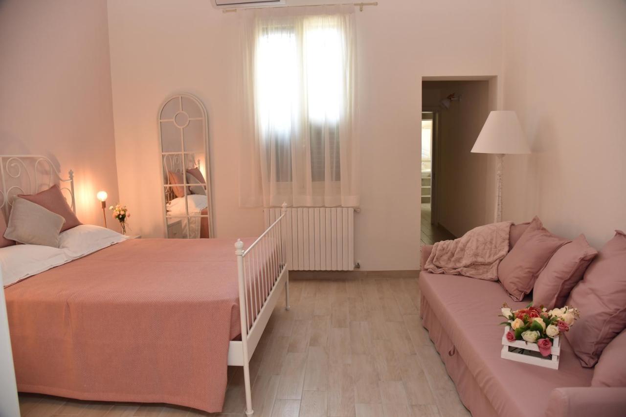 Ai Raggi Di Sole Bed & Breakfast Lecce Exterior photo