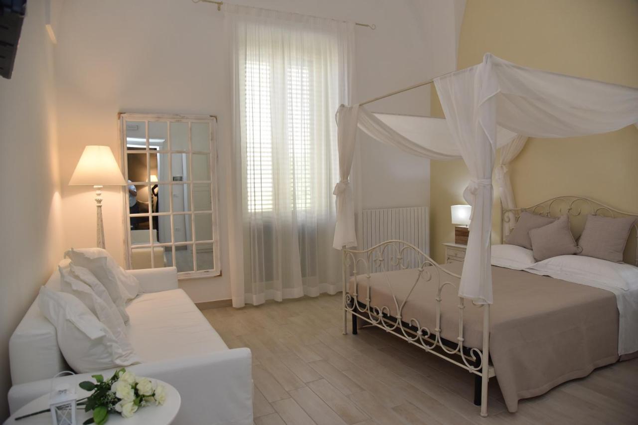 Ai Raggi Di Sole Bed & Breakfast Lecce Exterior photo