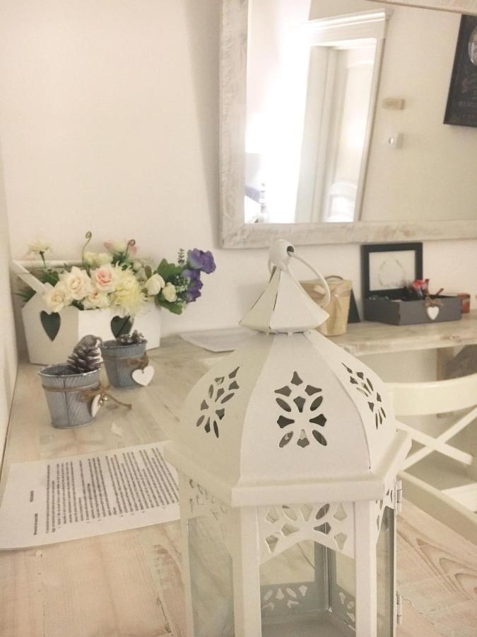 Ai Raggi Di Sole Bed & Breakfast Lecce Exterior photo