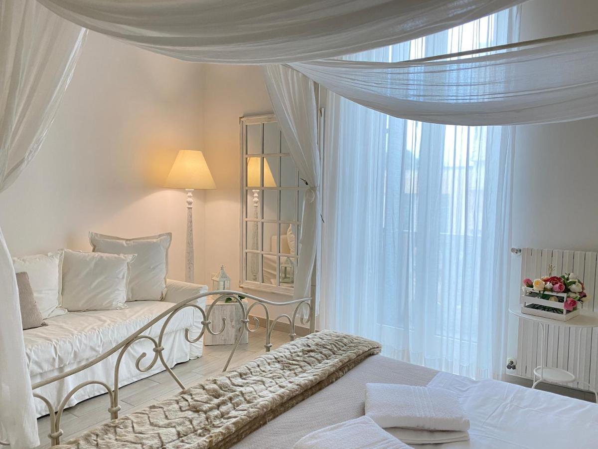 Ai Raggi Di Sole Bed & Breakfast Lecce Exterior photo